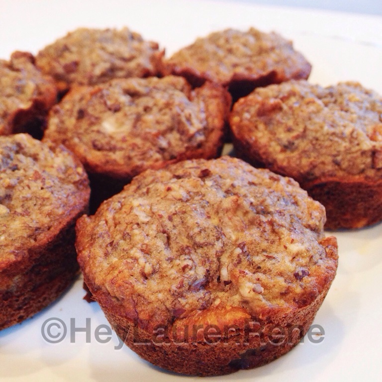 Clean banana nut muffins